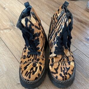 Vince Camuto leather Leopard Print Combat Boots - Black & Tan